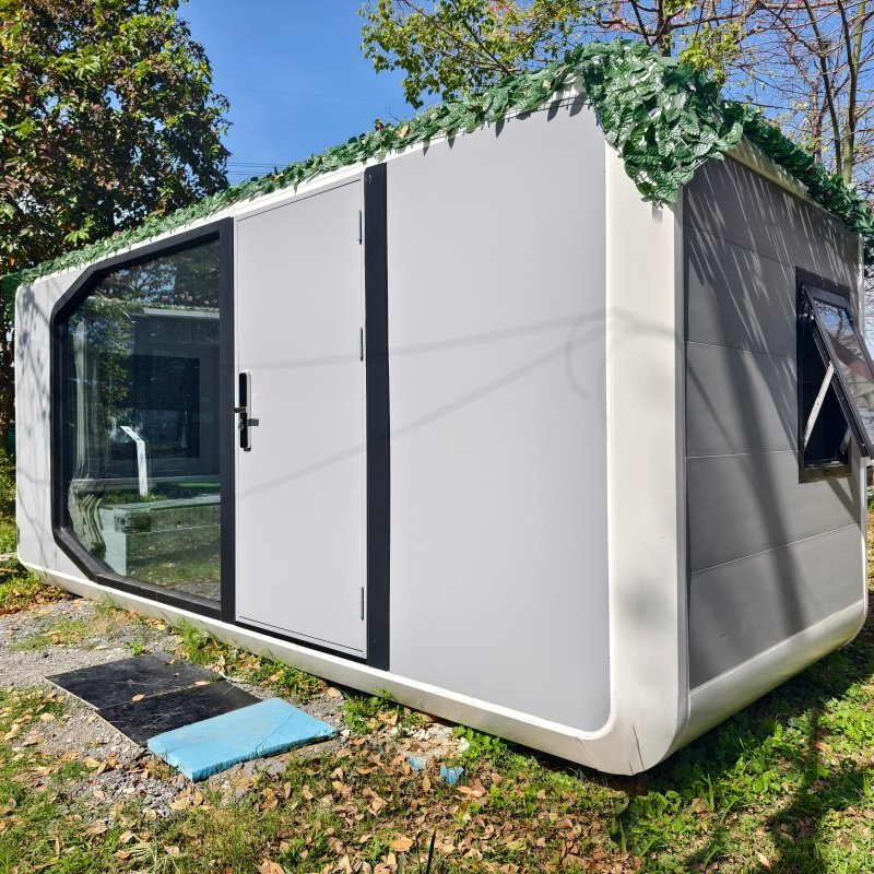 Apple Cabin A1 5.6m